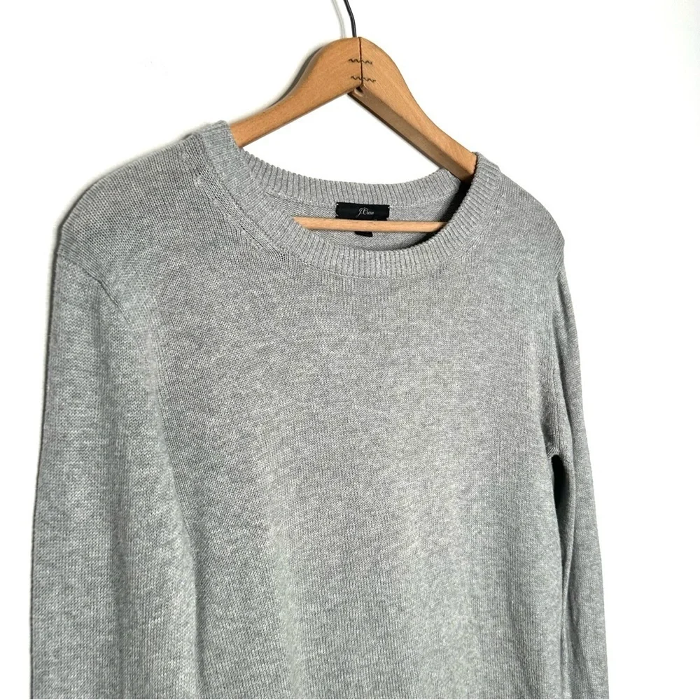 J. Crew | Gray Crew Neck Ruffle Cuff Sleeve Sweater Size Medium